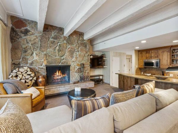 Vail Lionshead Condo 1011175