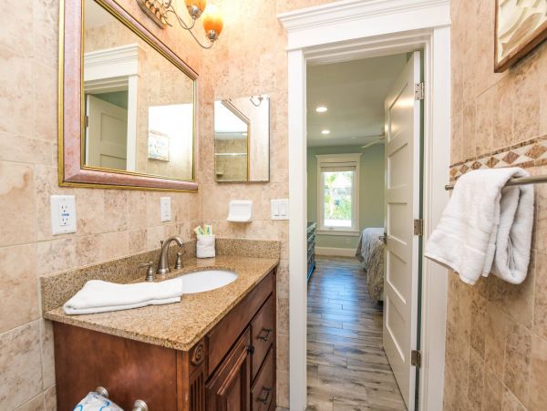 Anna Maria Island Holmes Beach Condo 1011180