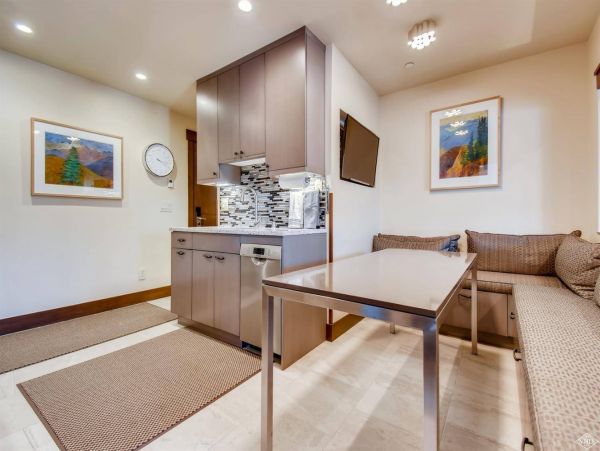 Vail Lionshead Condo 1011182
