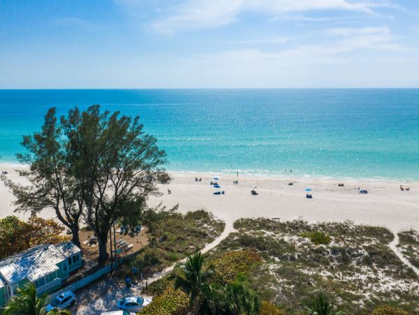 Holmes Beach Vacation Villa Sleeps Four Guests