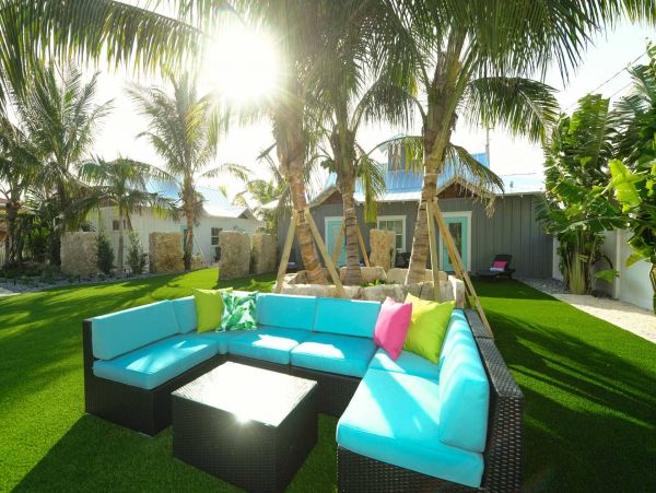 Holmes Beaches Vacation Home with 2 Bedroom & Pool