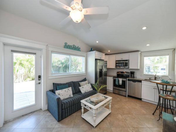 One minute walk to beach with private pool