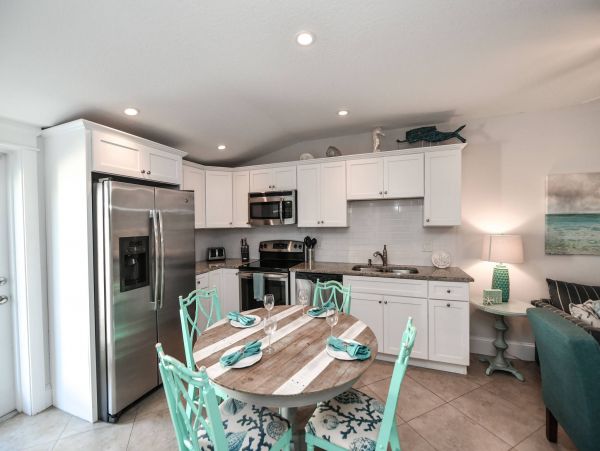 One minute walk to beach with private pool