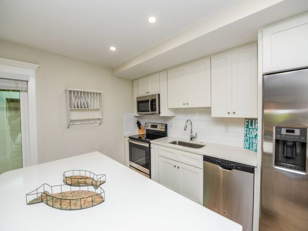 Bay Front Two Bedroom Condo With Pool
