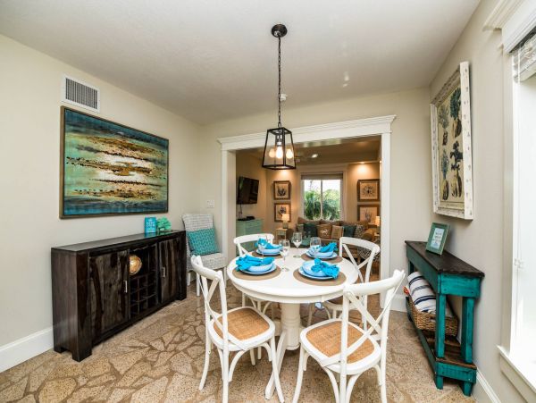 Bay Front Two Bedroom Condo With Pool