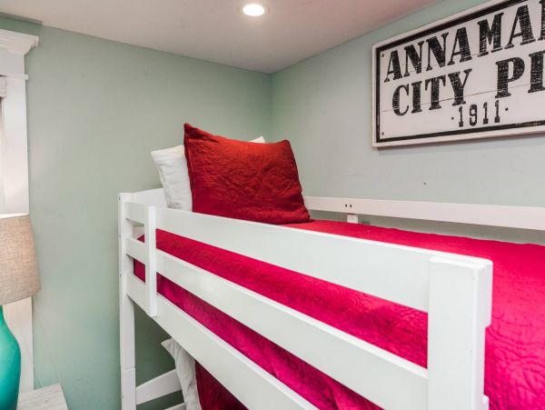 A New Coastal Residence on Anna Maria Island
