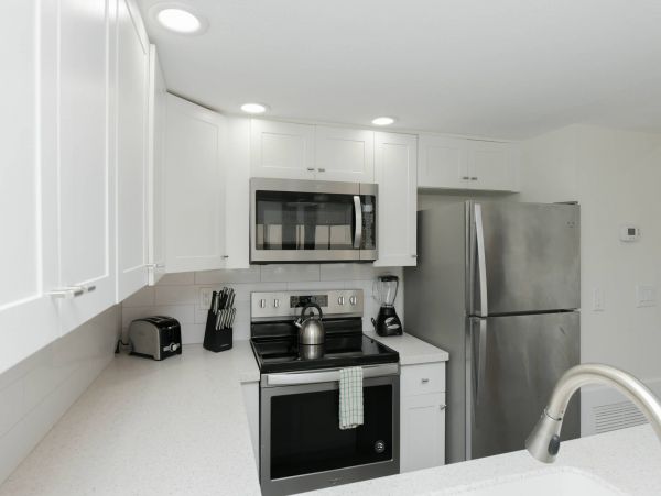 On Beach Holmes Beach Vacation Condo One Bedroom