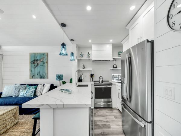 Ocean Front One Bedroom Modern Condo