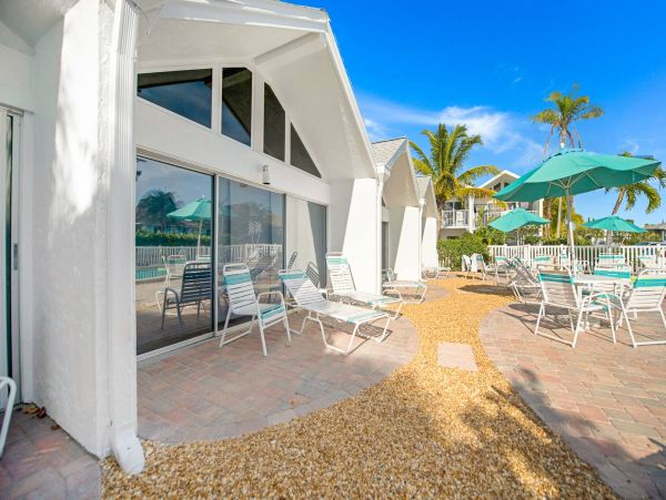Anna Maria Island Vacation Condo with Pool