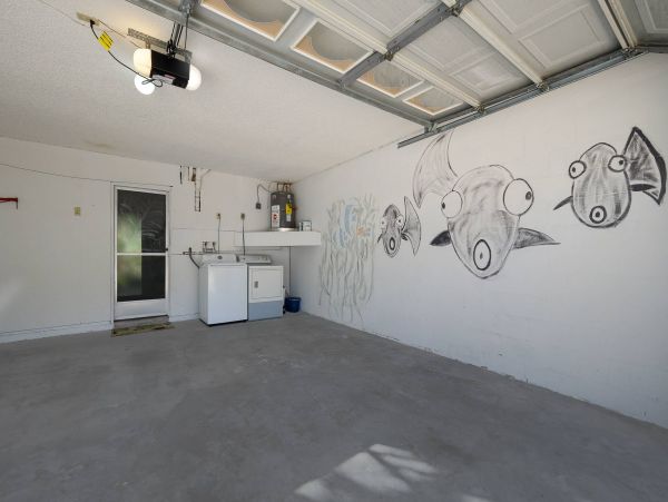Beautiful Holmes Beach Vacation Townhome Close to Beaches & Attractions