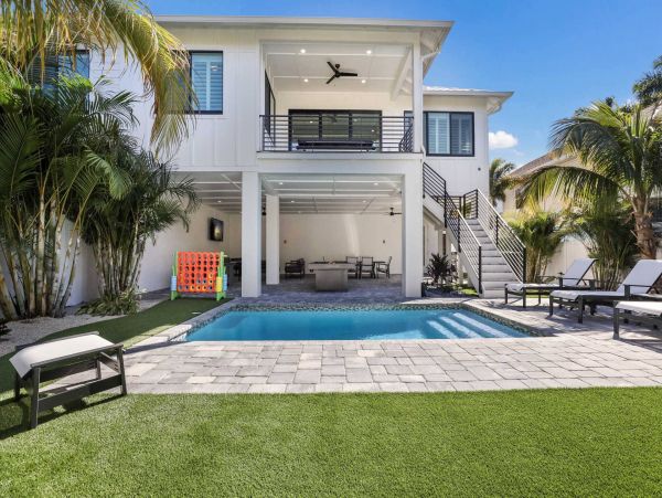 Anna Maria Island Holmes Beach Home 1011208
