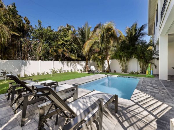 Anna Maria Island Holmes Beach Home 1011208