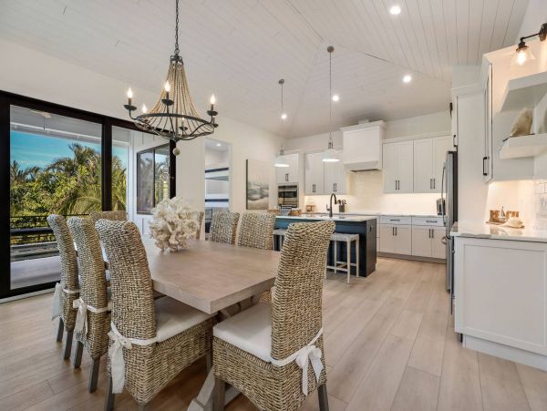 Anna Maria Island Holmes Beach Home 1011208