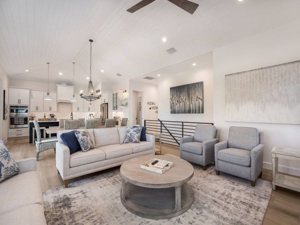 Anna Maria Island Holmes Beach Home 1011208