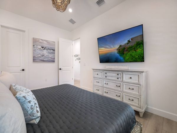 Anna Maria Island Holmes Beach Home 1011208
