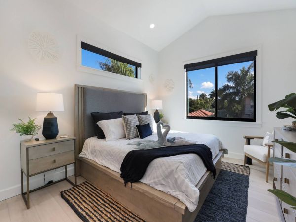 Luxurious Beach House Minutes From The White Sandy Beach!