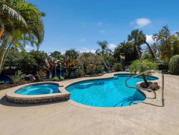 Island Beauty Magnificent Vacation Home Waterside Anna Maria