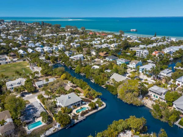 Island Beauty Magnificent Vacation Home Waterside Anna Maria