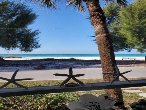 Anna Maria Island Holmes Beach Home 1011212