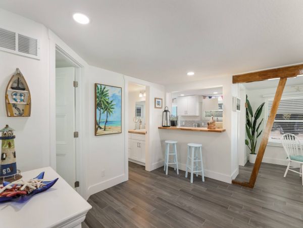Bradenton Beach Vacation Home with Four Bedroom