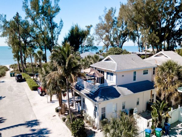 Anna Maria Island Holmes Beach Home 1011214