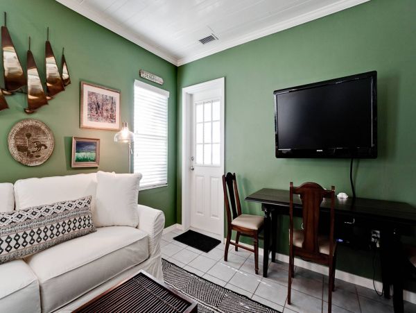 Anna Maria Island Holmes Beach Home 1011214