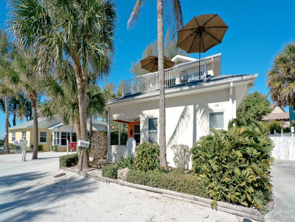 Anna Maria Island Holmes Beach Home 1011214