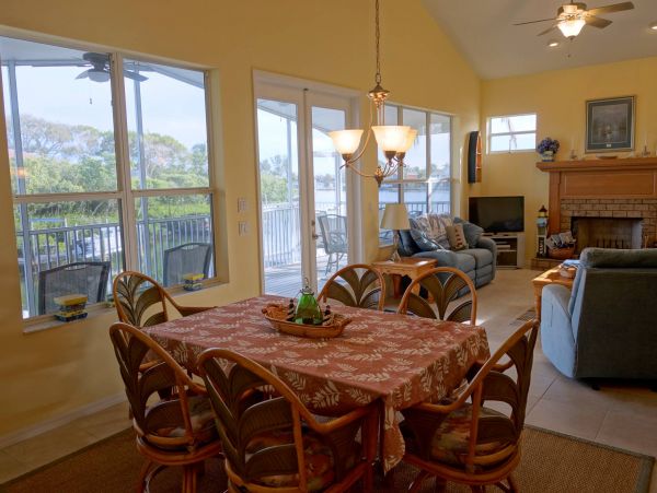 Anna Maria Island Holmes Beach Home 1011218