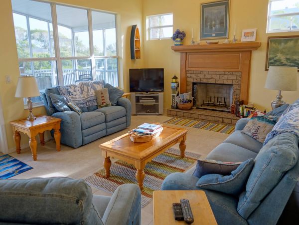 Anna Maria Island Holmes Beach Home 1011218