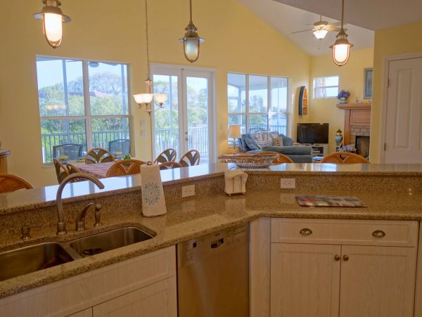Anna Maria Island Holmes Beach Home 1011218
