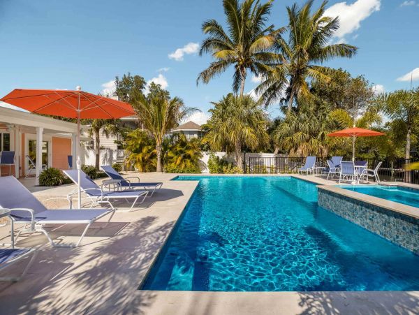 Anna Maria Island Holmes Beach Home 1011220