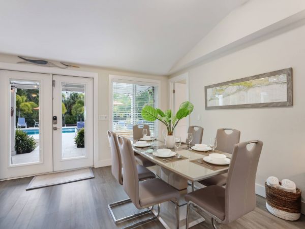 Anna Maria Island Holmes Beach Home 1011220