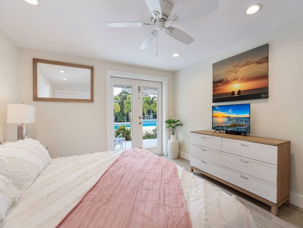 Anna Maria Island Holmes Beach Home 1011220