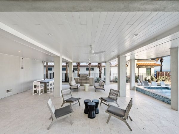 Anna Maria Island Holmes Beach Home 1011222