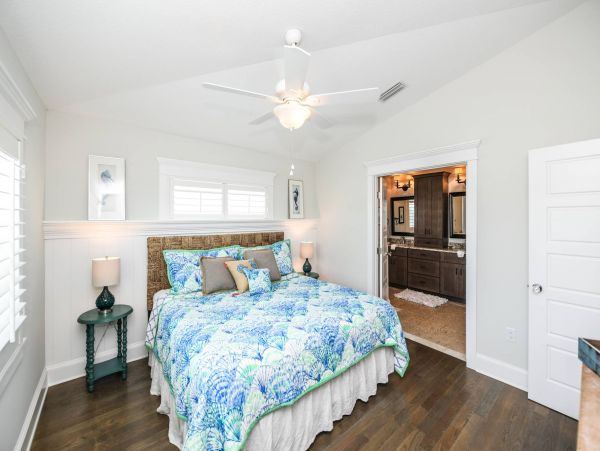 Anna Maria Island Holmes Beach Home 1011226