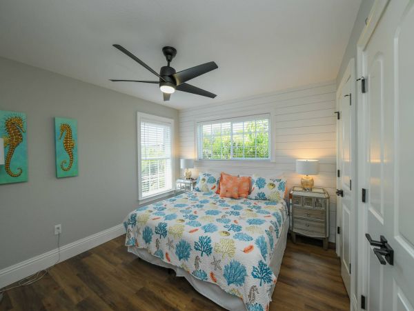 Holmes Beach Five Bedroom Beach Home With Private Pool