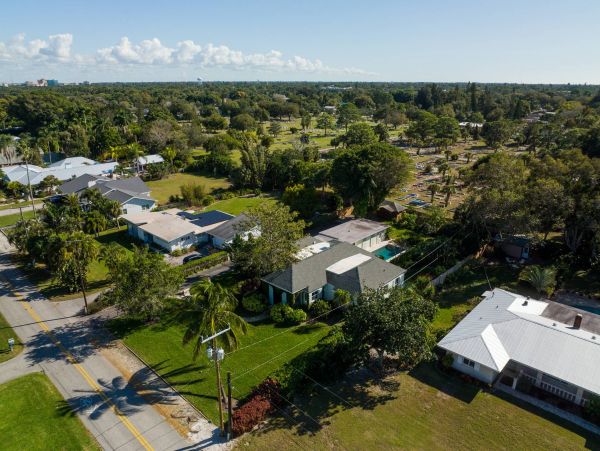 Anna Maria Island Holmes Beach Home 1011228