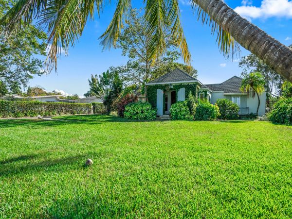 Anna Maria Island Holmes Beach Home 1011228