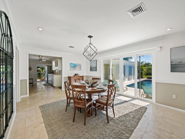 Anna Maria Island Holmes Beach Home 1011228