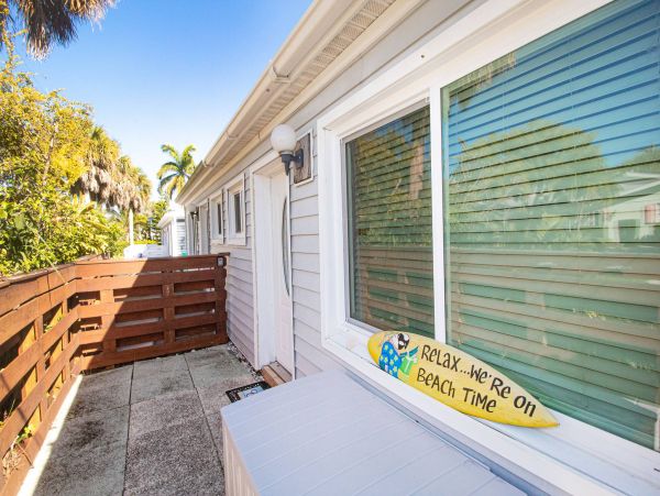 Holmes Beach Vacation Rental - Anna Maria Island Coastal Home