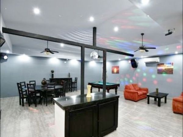 Steps to Beach Jaco Vacation Pool Home 16 Bedrooms Sleeps 36