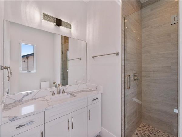 Luxury Vacation Home with 4 Bedrooms in Indian Rocks Beach