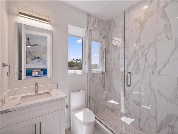 Luxury Vacation Home with 4 Bedrooms in Indian Rocks Beach