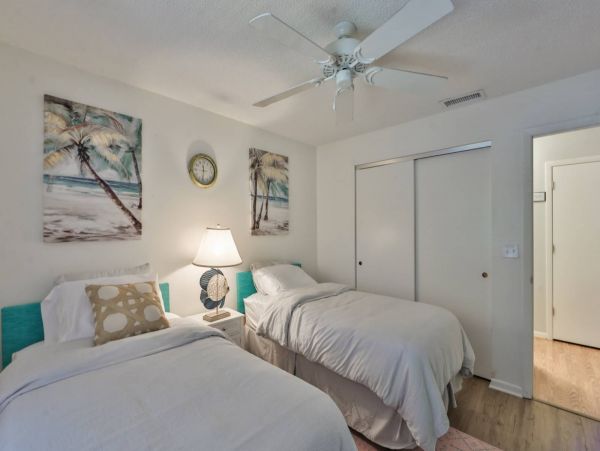 Anna Maria Island Holmes Beach Condo 1011259