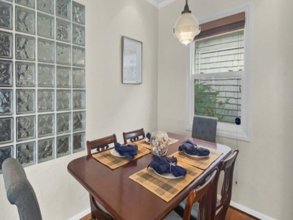 San Diego Two Bedroom Home Sleeps 5 Guests