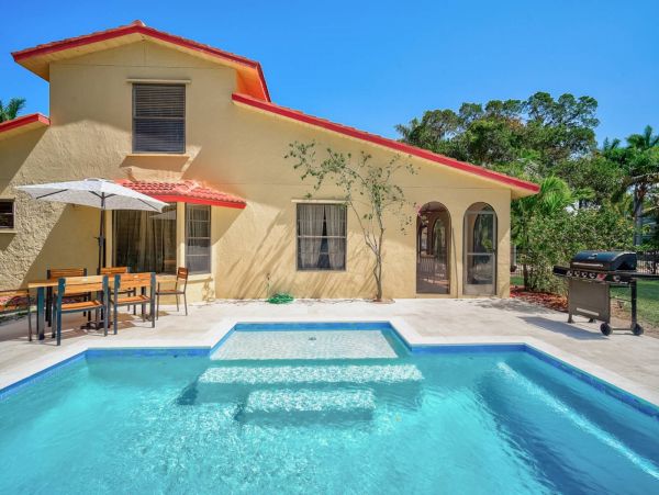 Anna Maria Island Holmes Beach Home 1011263