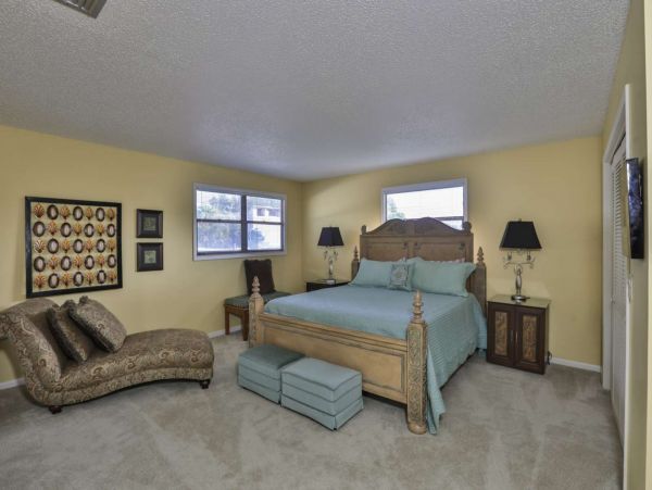Anna Maria Island Holmes Beach Home 1011267