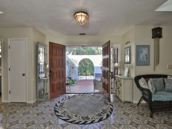 Anna Maria Island Holmes Beach Home 1011267