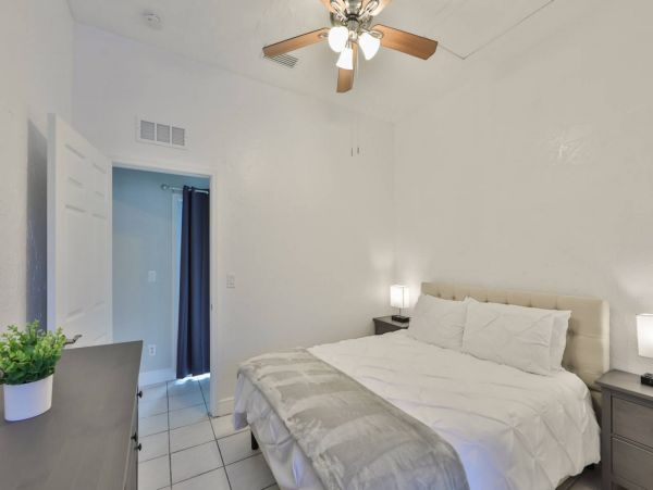 Anna Maria Island Holmes Beach Home 1011268