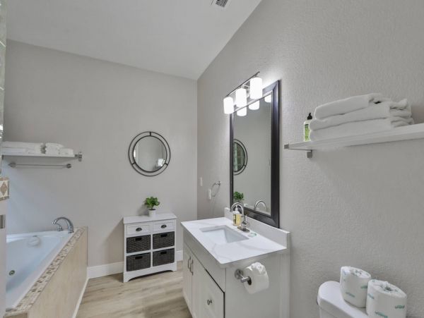 Anna Maria Island Holmes Beach Home 1011268